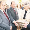 Sezer'den