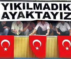 Yklmadk ayaktayz