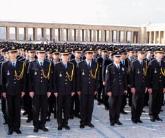 Polise zam Erdoan'da
